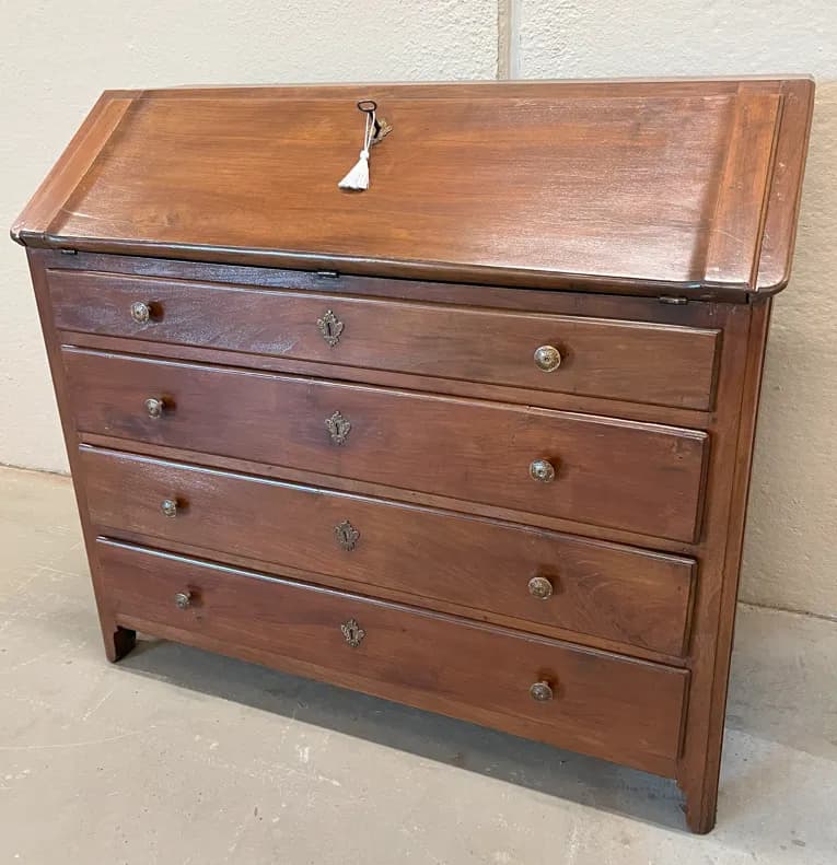 Ribalta con cassetti e calatorio epoca 700 in noce, Settecento