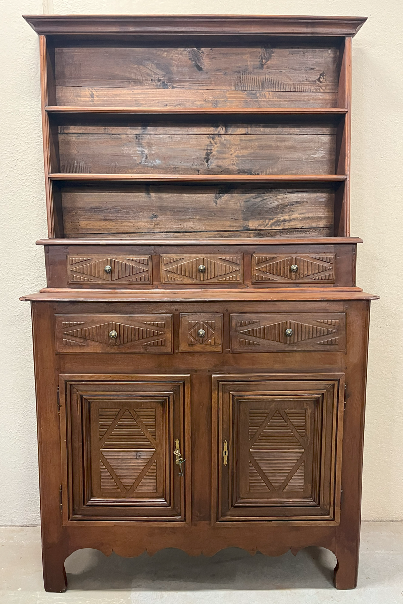 Credenza Piattaia epoca 700 in noce - Restaurata